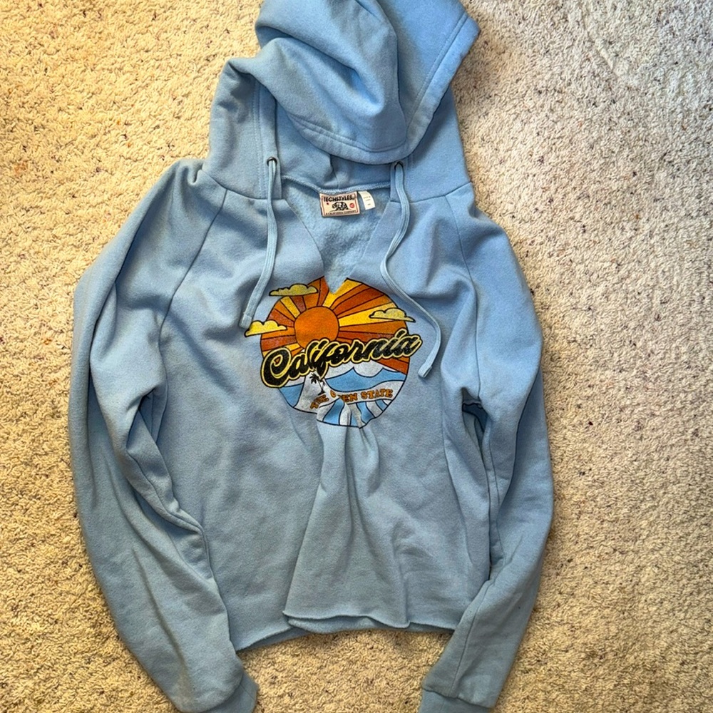 California Graphic Hoodie with V-neck. Baby Blue. Cropped. Super Soft.